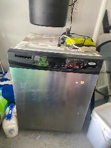 dishwasher 100$