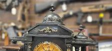 Vintage 1900s Mantal Clock with key - Photo 3