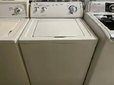 Laveuse seule traditionnelle blanche Inglis