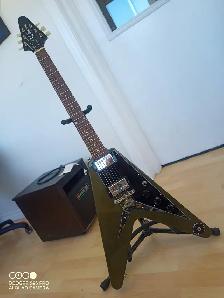 2002 Army Green Epiphone Flying V In Brand New Condition - Photo 3