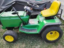 John Deere GT262 garden tractor STRIPPED FOR PARTS!