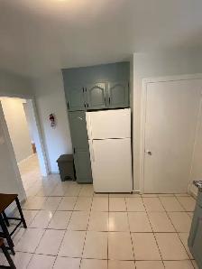 BEDROOM FOR RENT IN LUXURY STUDENT RENTAL NEAR CARLETON U! - Photo 5
