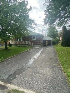 BEDROOM FOR RENT IN LUXURY STUDENT RENTAL NEAR CARLETON U! - Photo 7