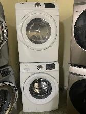 Laveuse sécheuse frontales blanches Samsung ( remis a neuf )