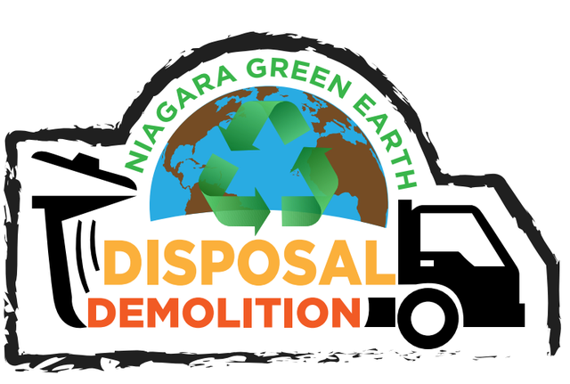 FLOODED BASEMENT? FAST FLOOD DEBRIS REMOVAL – SAME-DAY SERVICE!