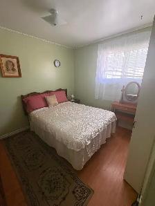 Furnished room for rent in home - Photo 2
