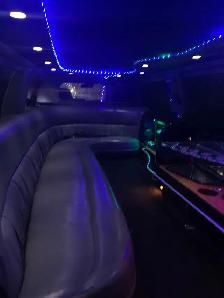 12-14 Passenger Limo-$525 for 3hrs-Big Dream Linousine - Photo 10