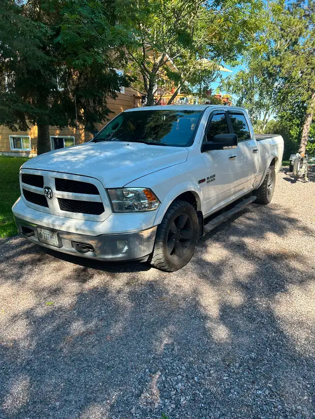 2014 Dodge Ram 1500 eco diesel