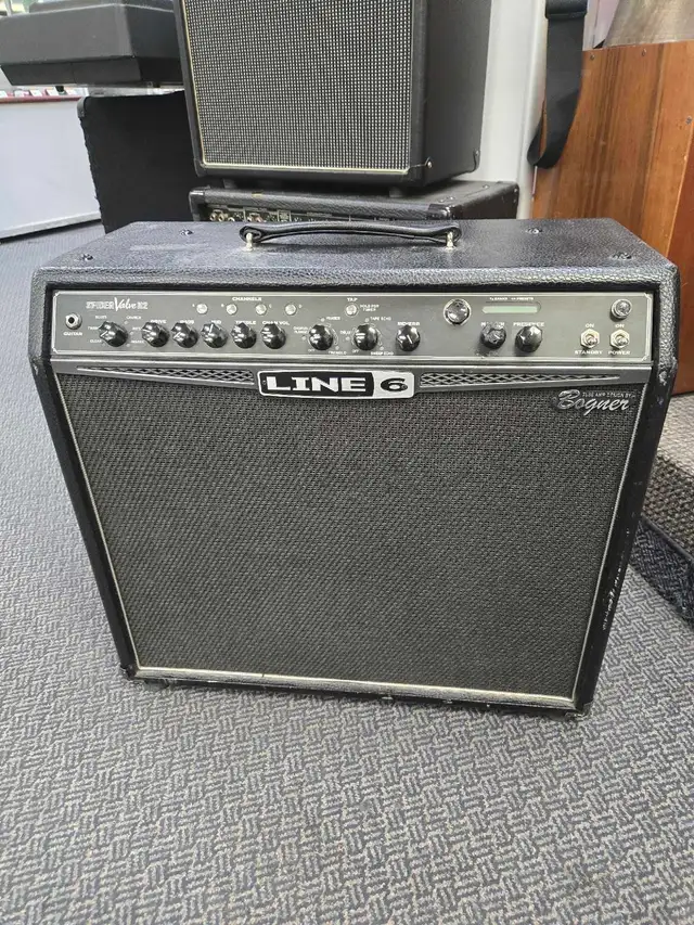 Line 6 Spider Valve 112 Guitar Amp
