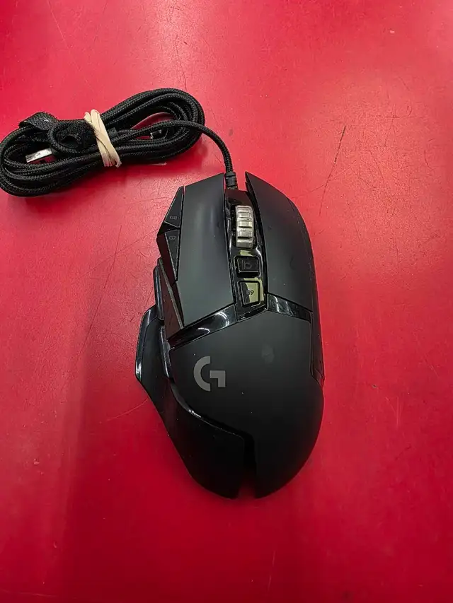 souris d'ordinateur Logitech g502 hero