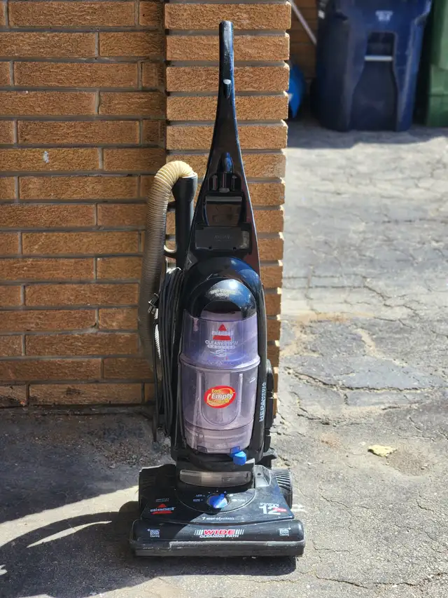 Vacuum Cleaner