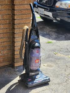 Vacuum Cleaner - Photo 3