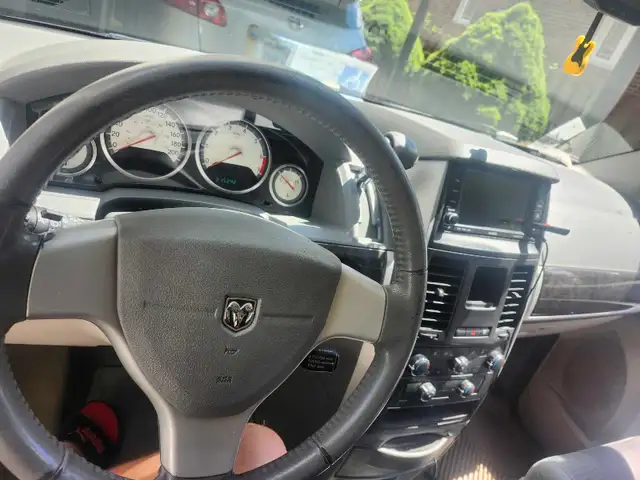 2010 Dodge Caravan