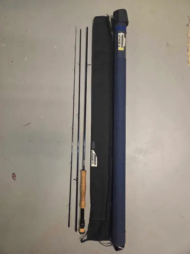 LOOP 10 ft 8 wt  Graphite 3 pc  Fly Rod