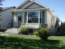 COVETED CALGARY LOCATION IN EVERGREEN