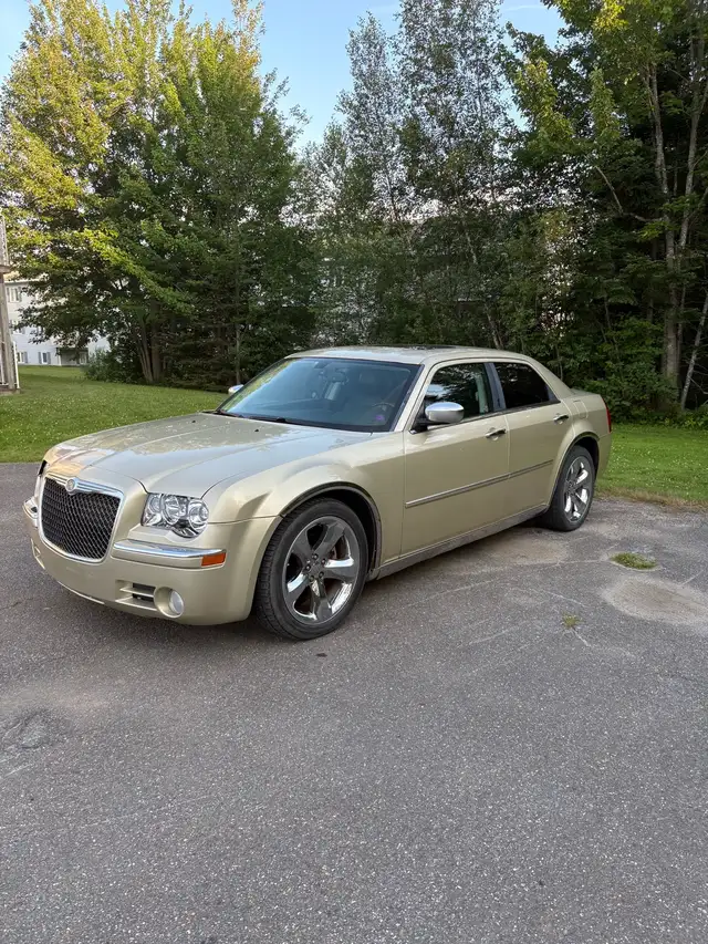 2010 Chrysler 300 Limited