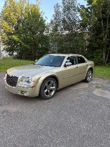 2010 Chrysler 300 Limited