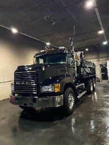 wash bay helper - Photo 3