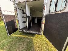 Bison Stratus 3 horse LQ trailer - Photo 5