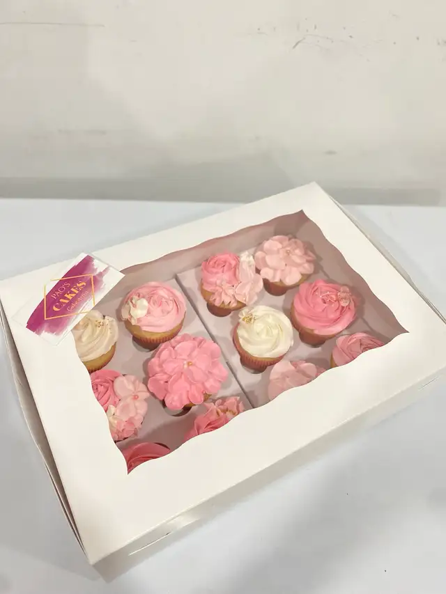 Cupcakes Gift Box , custom cakes, GTA delivery cakes