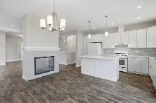 BEAUTIFUL HOME IN MERRITT WITH SWEEPING VIEWS - ONLY 9 YEARS OLD - Photo 5