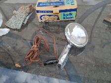 12 volt hand held spot light