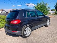 2011 Volkswagen Touareg AWD - Photo 3