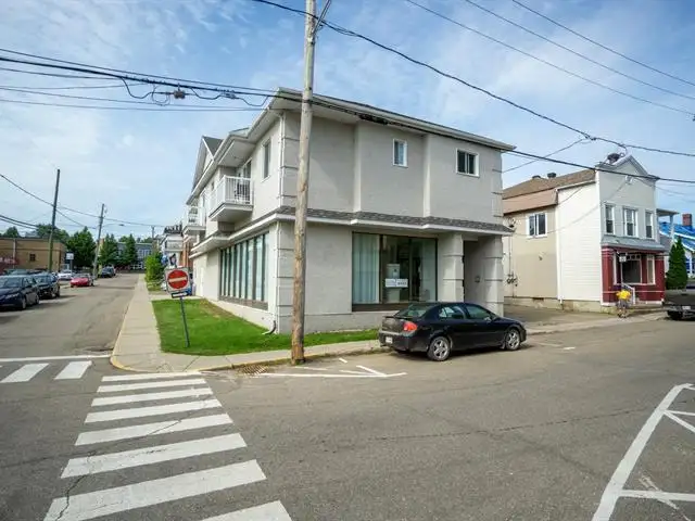 Local commercial à louer – Saint-Gabriel-de-Brandon