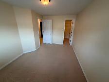 For Rent:  3 Bedroom & 2 Bathroom w Garage West Lethbridge - Photo 10