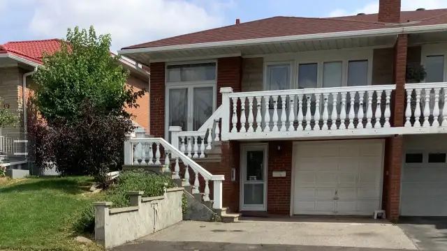 1 Bedroom basement Walkout Apartment Toronto, utilities included