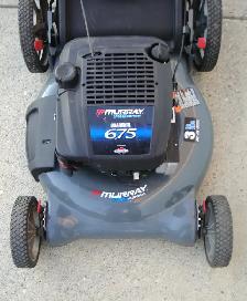 MURRAY PRO REAR BAG GAS LAWN MOWER - Photo 4