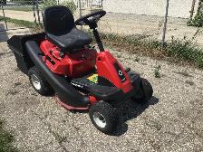 Lawn Mower - Photo 3