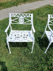 Vintage Cast Aluminum Garden Chairs - Photo 3