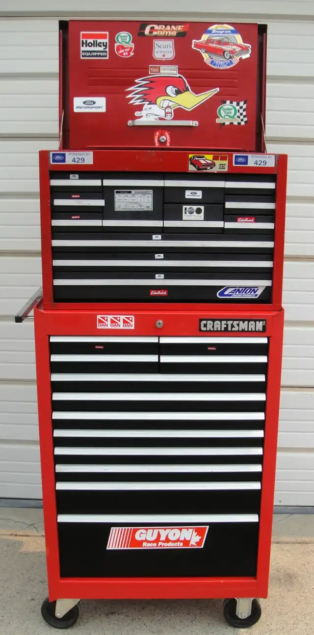 CRAFTSMAN 2 PIECE 24 DRAWER TOOL CHEST / BOX