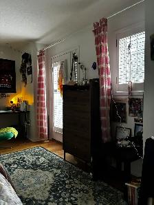 Rent Room near UTM, September 1st- Female Student/Young Professi - Photo 3