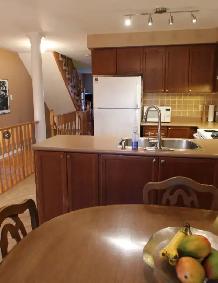 Rent Room near UTM, September 1st- Female Student/Young Professi - Photo 8