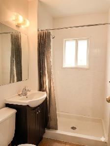 (DOWNTOWN) Charming 2-Bedroom Spacious Aprtmt, Quiet! Furnished! - Photo 5