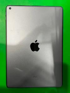 iPad 8th Generation, 32GB, Black. - Photo 2