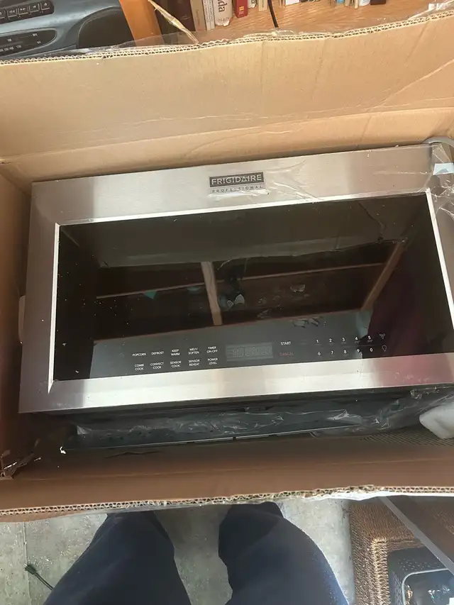 fridgidair microwave