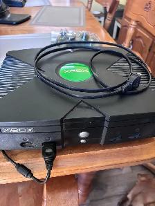 original Xbox and controller - Photo 2