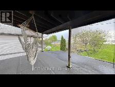 Waterfront House for Sale - Photo 4