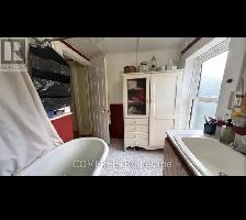 Waterfront House for Sale - Photo 8