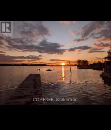Waterfront House for Sale - Photo 9