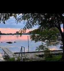Waterfront House for Sale - Photo 13