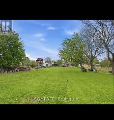 Waterfront House for Sale - Photo 15