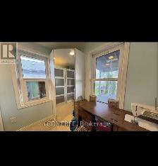 Waterfront House for Sale - Photo 25