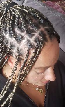 Book for your Braids appointment - Photo 2