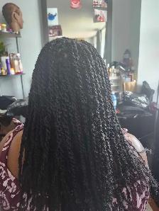 Book for your Braids appointment - Photo 4