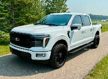 2024 Ford F150 Lariat 5L V8 Black Appearance Package 502a pckg - Photo 3