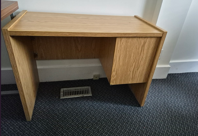 Bureau en bois à vendre